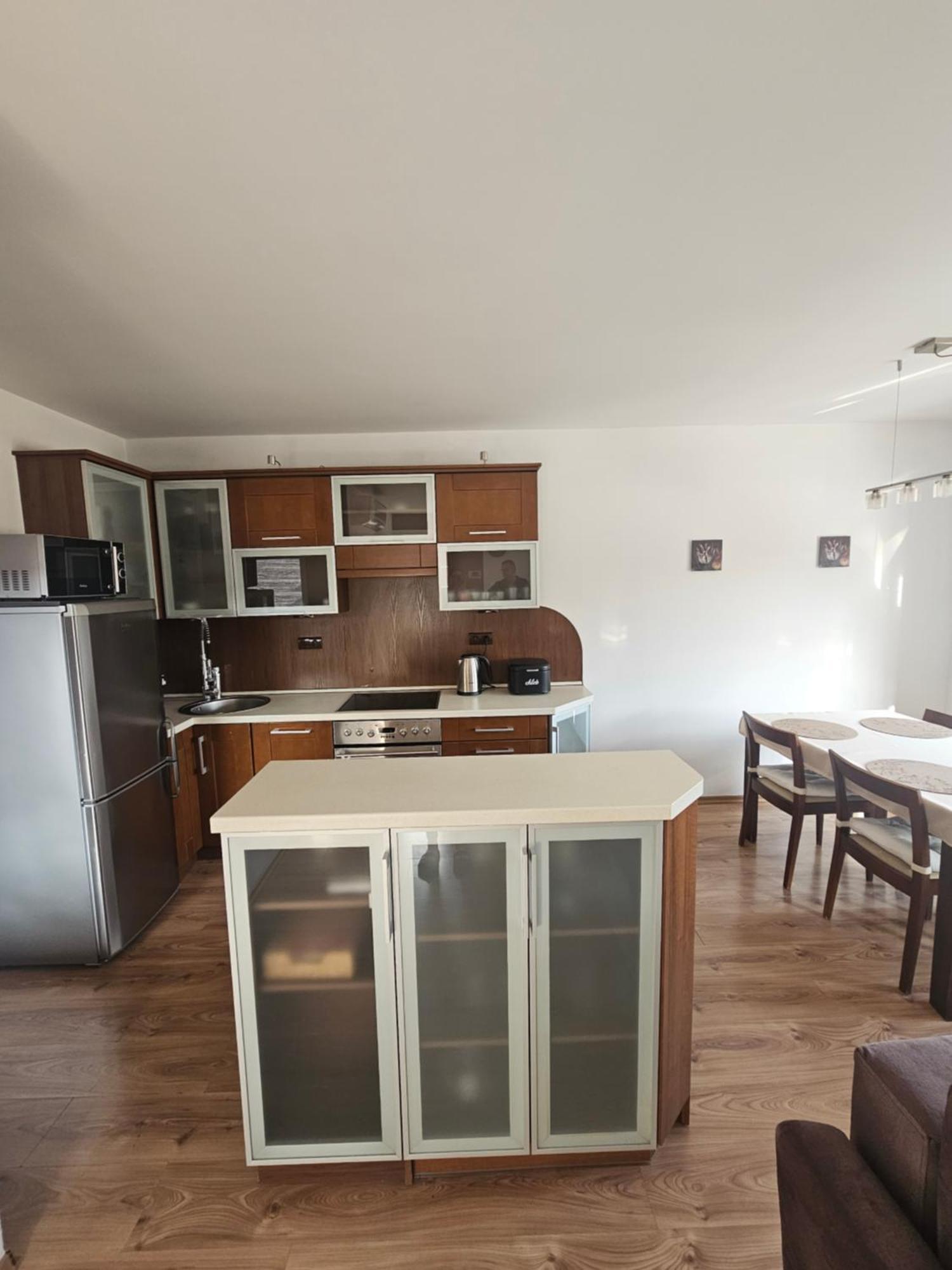 Na Rynku Apartman Ślesin Kültér fotó