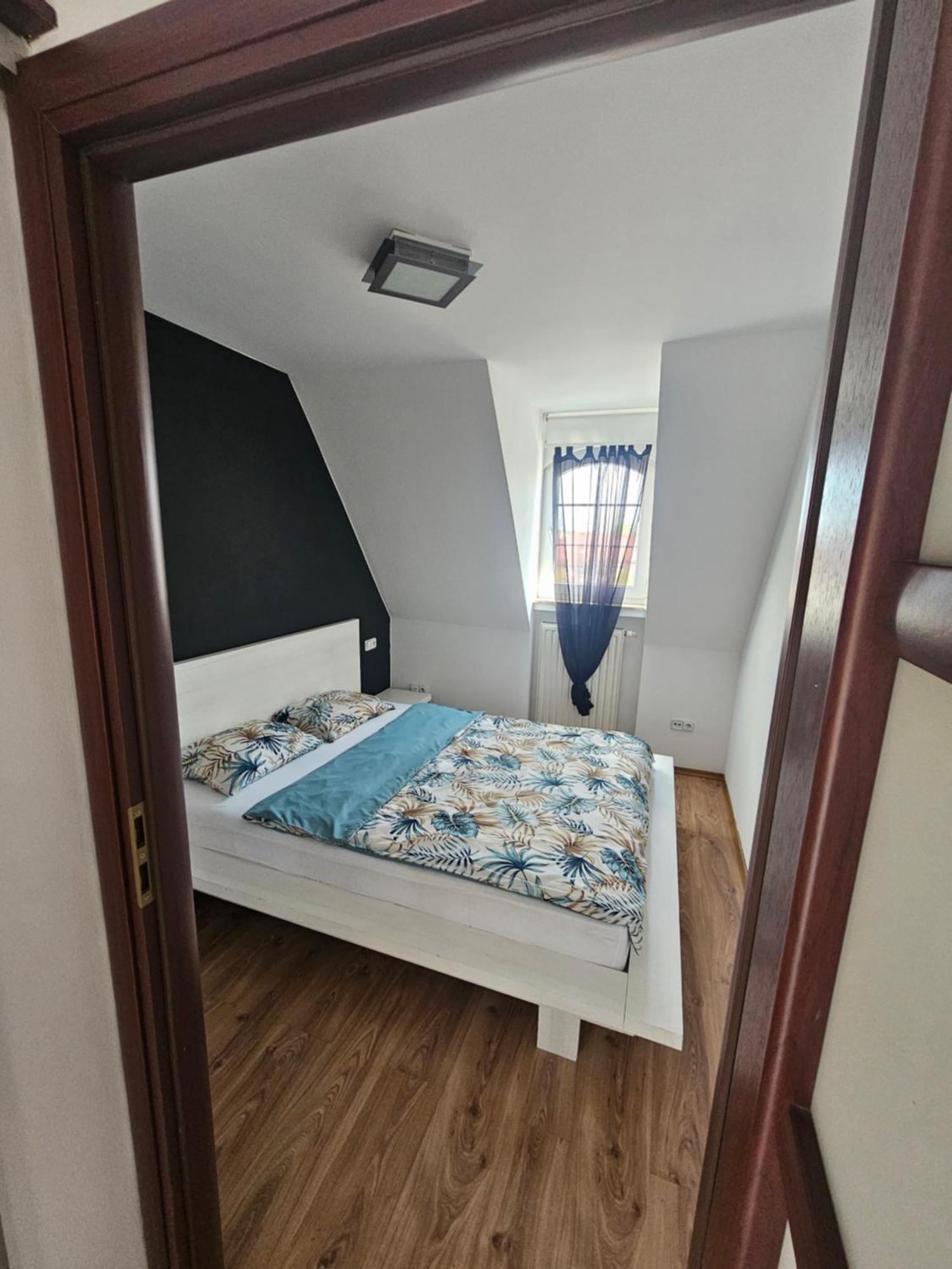 Na Rynku Apartman Ślesin Kültér fotó